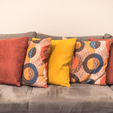 Apartment Steps From Historic Center Plaka Atene Esterno foto